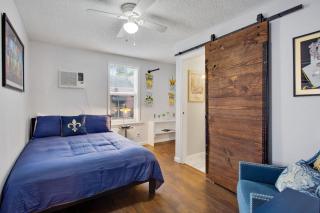 Captivating Conti Hideaway- Mid-City Perfection - New Orleans - 3