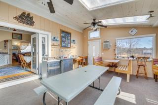 Spacious Round Pond House with On-Site Trail Access! - Round Pond - 9