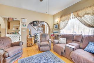 Spacious Round Pond House with On-Site Trail Access! - 7