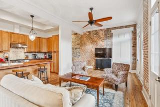 The Burgundy House #2 steps to the French Quarter - 6