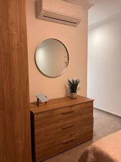 3 Bedroom Seaside Luxury Accommodation - Sleeps 8 - St Paul's Bay - 3