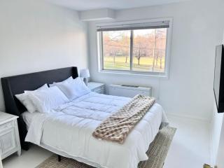 2BR Dual King Suite 5 min to DCA free parking - 2