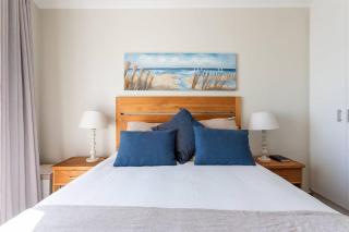 Bloubergstrand 2 Bedroom Beachfront Apartment - Cidade Do Cabo - 4