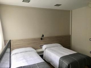 Hotel Torres Manlleu - Manlleu - 4