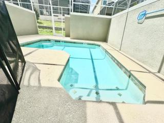 Cozy Modern Townhouse - 4BR - Near Disney - Private Pool, BBQ! - Kissimmee - 9