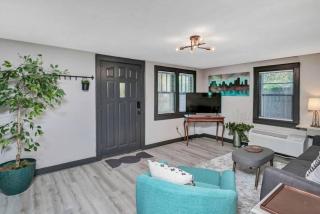 Cheerful 2BR in Earlewood - Columbia - 7