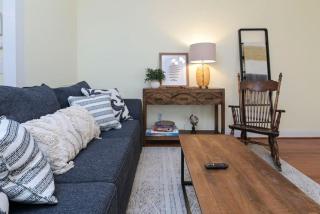 Cozy 2BR Home Near Ft Jackson - 3