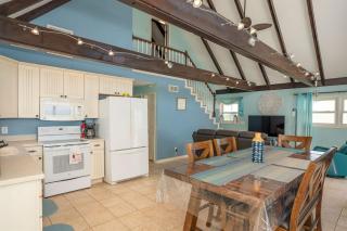 New Listing Our Twilight Beach Shack - 3 BR - 2 B - Ponte Vedra Beach - 5