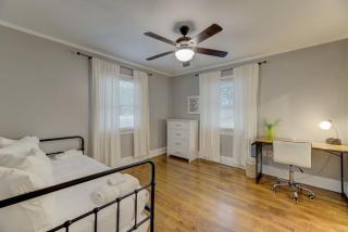 Lounge On Lincoln-Pet Friendly - 1