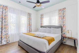 Urban Farmhouse-Sleeps 8 - 7