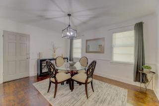 Homey 3BD Columbian Getaway - Columbia - 8