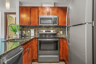 Romantic Mountain Escape - Hot Tubs & Private Balcony! managed by Little Sister Getaways - 3