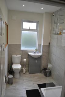 Three Bedroom Flat, Camborne Avenue W13 - Londra - 7