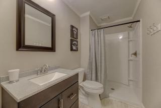 Walk WECO on State - 6