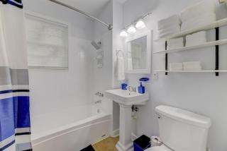 Charming Earlewood Cottage - 6