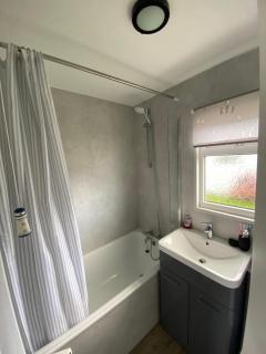 95 Sundowner, Hemsby, Norfolk - 6