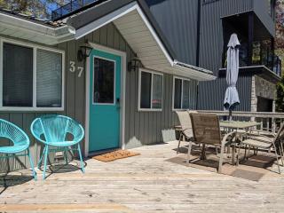 Hot Tub Beach Retreat in Grand Bend - Grand Bend - 9