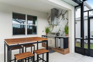 Brand New Masterpiece 15 En-Suites SON105 - Kissimmee - 1