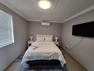 6 On Bloumagriet - St Helena Bay - 7