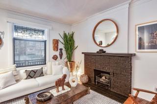 Exquisite Luxury Estate - Steps to Downtown - 3