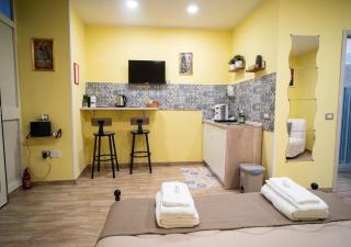 Casa De Curtis - Naples - 2
