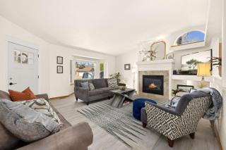 Charming Home with RV Parking - 30 miles from RMNP! - 8
