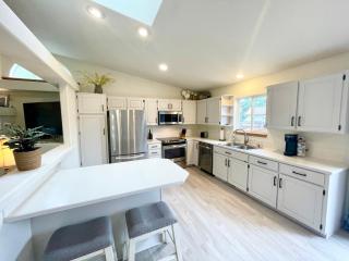Charming Home with RV Parking - 30 miles from RMNP! - 2