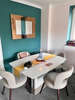 Cozymodrenroom - Brighton & Hove - 1
