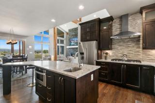 Luxury Home with Spectacular Rocky Mountain Views! - Eaton - 8