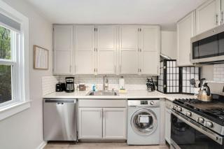 Charming Old Town Bungalow with Free Cruiser Bikes - Fort Collins - 3