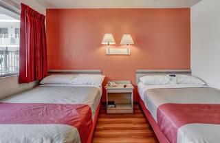 Motel 6-Medford, OR - Medford - 6