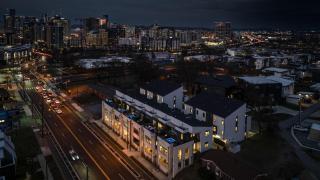 LUXE-Tennessee Row-Heart of Gulch-Mins to Broadway - Nashville - 7