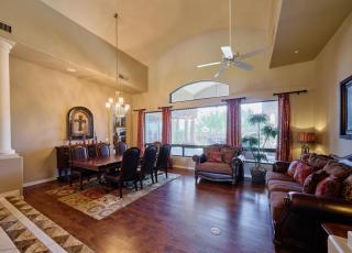 Valley View Villa - Resort Style Backyard - Heated Pool - Scottsdale - 3