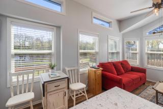 Sweet Dove Cottage has Walking Trails with Fishing Pond fun place to stay and play - Emory - 6