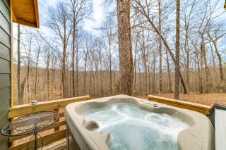 Tennessee Escape with Hot Tub and Fire Pit! - Dover - 9