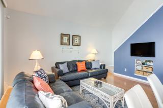 Family-Friendly Port Clinton Home with Private Deck - Port Clinton - 0