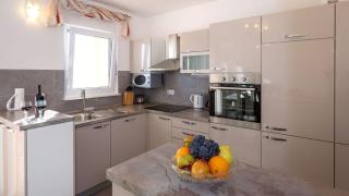 Appartement In Dugi Rat Mit Großer Terrasse - Dugi Rat - 5