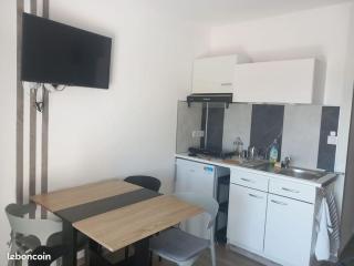 Gîte avec piscine - 4 personnes - Pays Cathare - Cuxac-Cabardès - 4