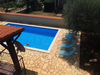 Appartement mit zwei Terrassen mit Meerblick - Karpinjan - 0
