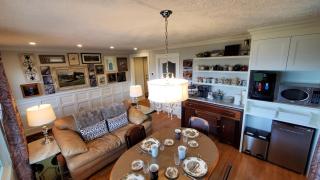 Glorious Gardens Bed and Breakfast - Essex - 4
