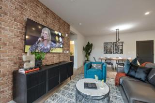Atlas - Odyssey - Heart of Midtown - Nashville - 1
