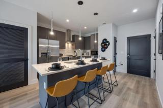 Riffs - 2 Unit Odyssey Combo - Heart of Midtown - 8