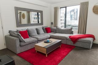 A City Stay Holiday, 21 Floors Above Queen - 1