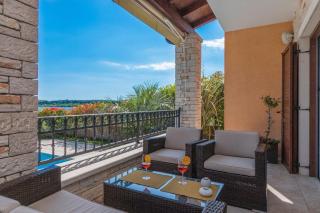 Wunderschöne Villa zur Alleinnutzung mit Meerblick und beheiztem Pool mit elektrischer Thermo-Poolabdeckung - Pomer - 6