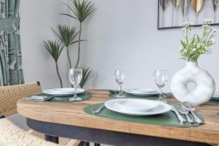 High view house, 3 bed flat, Number 41A - 1