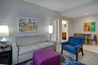 Home2 Suites Dallas-Frisco - Frisco - 1