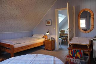 Kinderfreundliche Tolles Appartement in Altjührden mit Möblierter Terrasse - Varel - 2