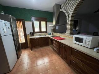 Villa en Playa La Barrosa - Piscina, Jardín y Todas las Comodidades - Chiclana de la Frontera - 5