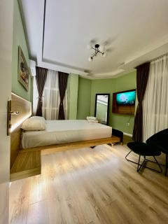 Spiranca Luxury Suites - 0