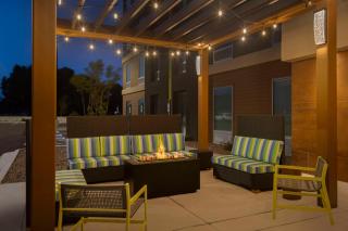 Home2 Suites By Hilton Clovis - Clovis - 8